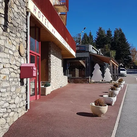 Otel L'oree Du Bois
